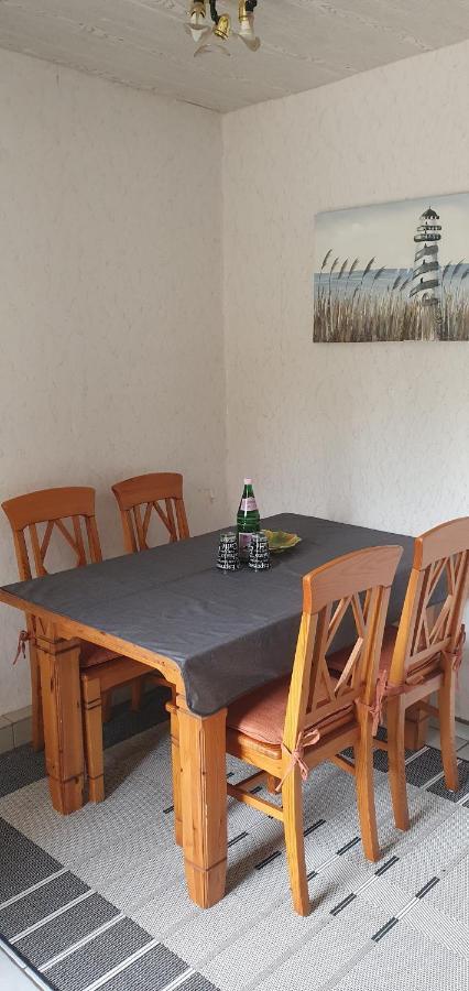 Ferienwohnung In Gristow Mesekenhagen Luaran gambar